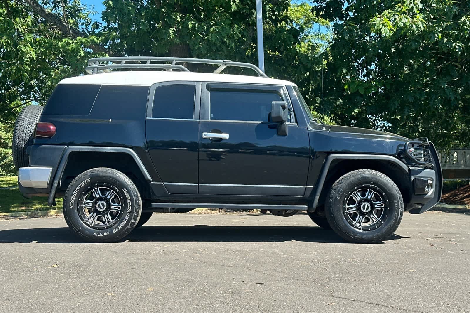 Used 2007 Toyota FJ Cruiser 4WD image 8