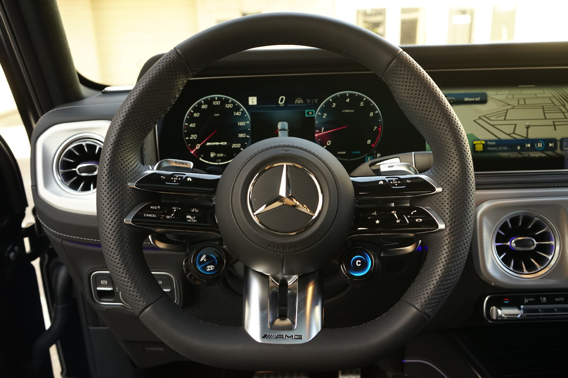 Used 2026 Mercedes-Benz G 63 AMG 4MATIC image 11