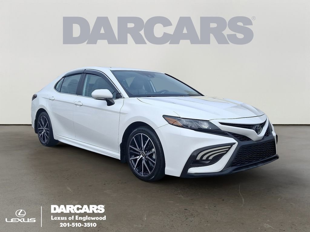 Used 2022 Toyota Camry SE