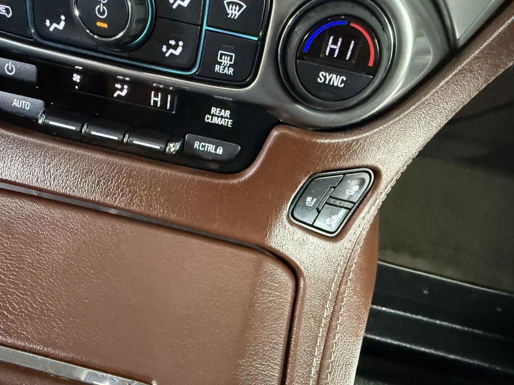 Used 2017 Chevrolet Suburban Premier image 37