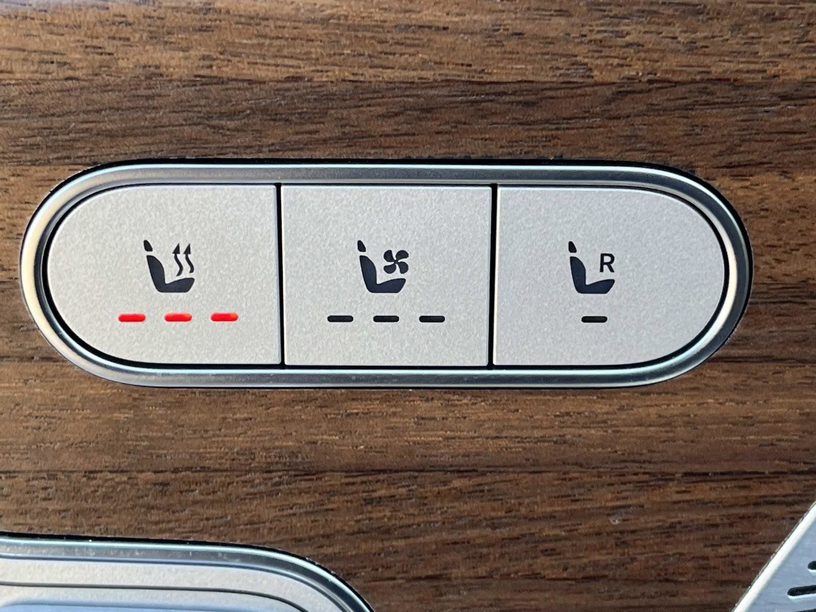 Certified 2025 Mercedes-Benz GLE 350 4MATIC image 21