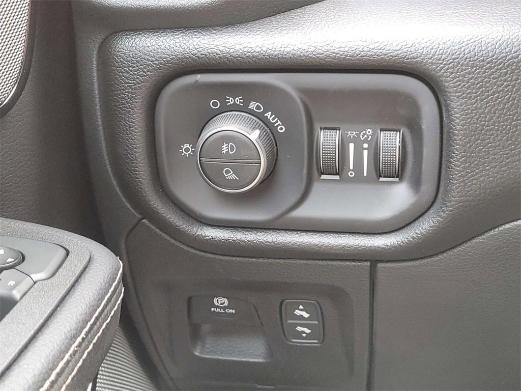 New 2026 RAM 1500 Rebel image 18