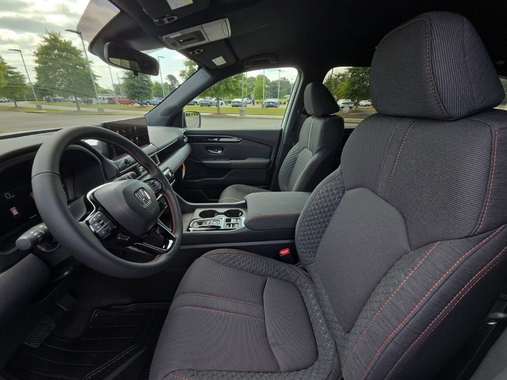New 2026 Honda Pilot Sport image 27