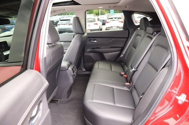 Certified 2025 Nissan Murano SL AWD/4WD image 11
