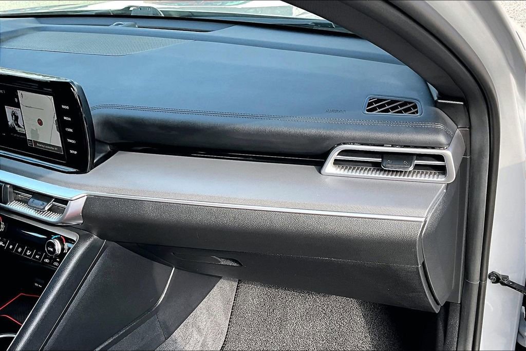 Used 2024 Kia K5 GT-Line w/ GT-Line Premium Package image 18