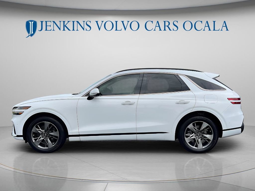 Used 2022 Genesis GV70 3.5T Sport w/ Sport Advanced Package AWD/4WD image 6