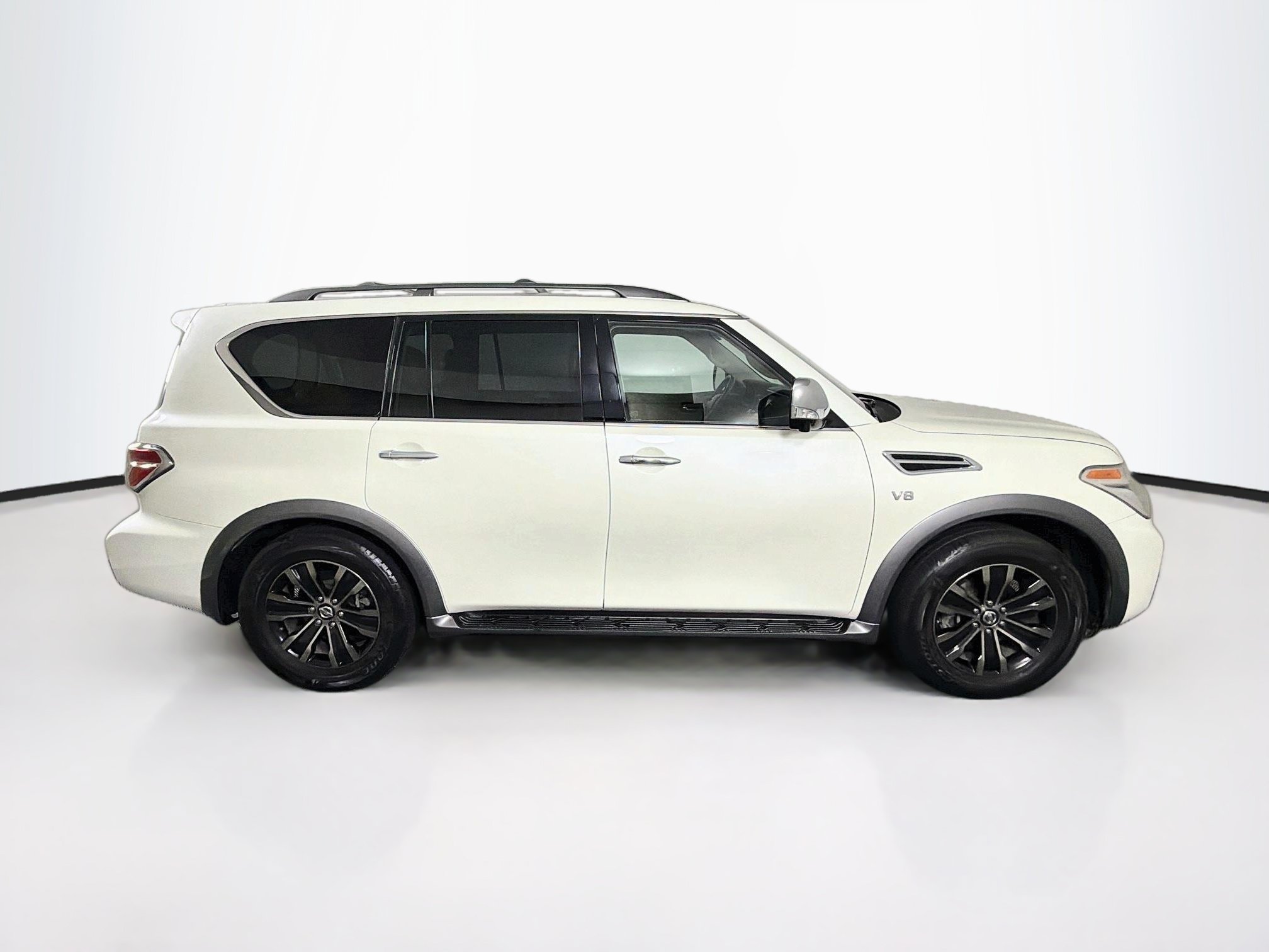 Used 2017 Nissan Armada Platinum w/ Captain Seat Package RWD image 10