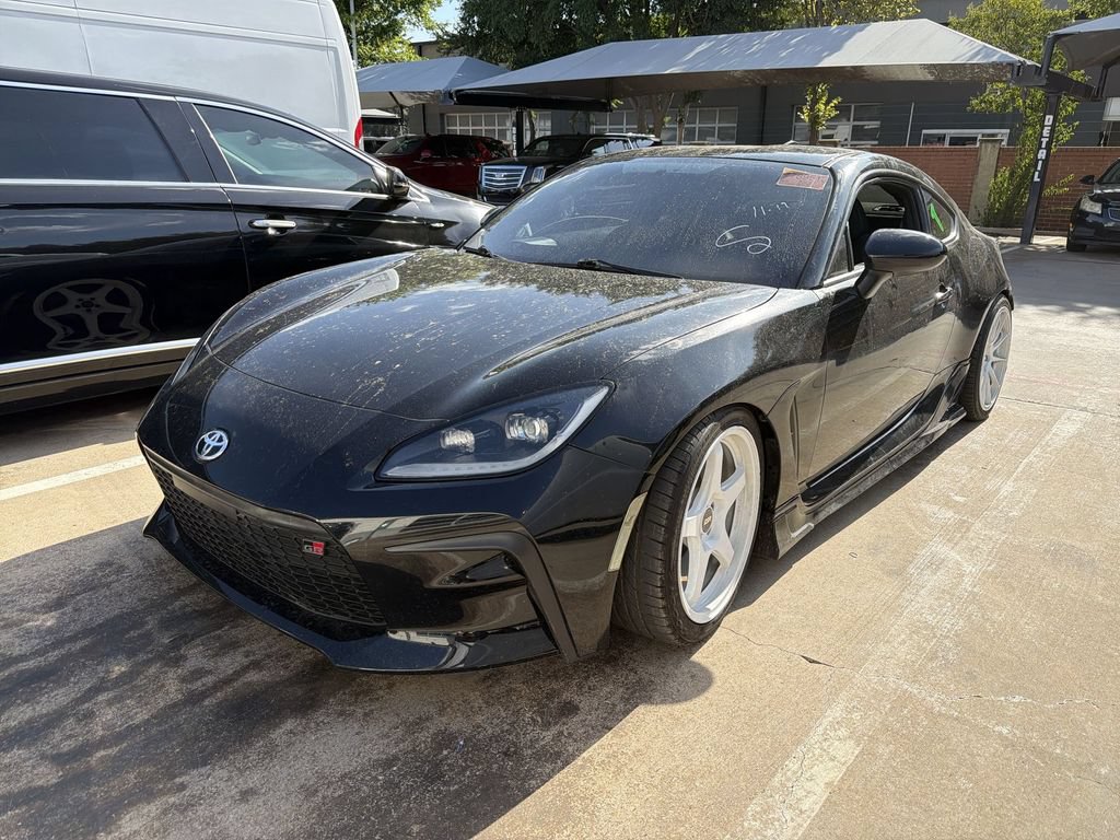 Used 2022 Toyota GR86 Premium w/ ALL Weather Mat Package (TMS) RWD video 1