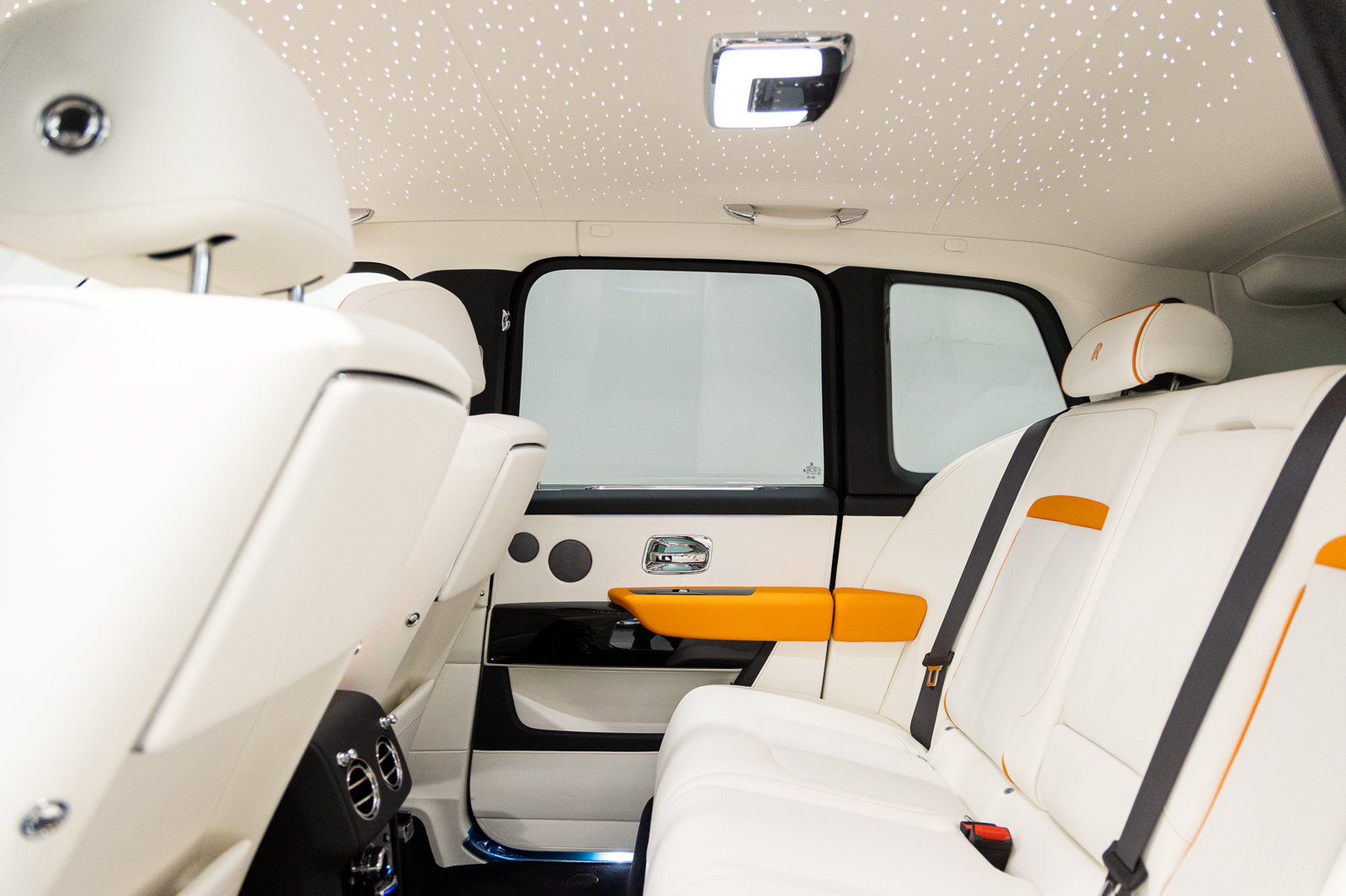 New 2027 Rolls-Royce Cullinan AWD/4WD image 47