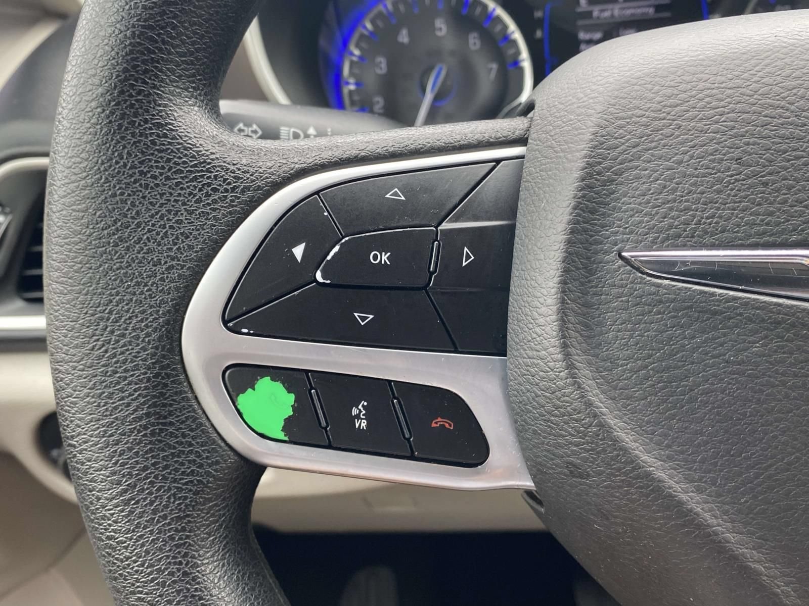 Used 2021 Chrysler Voyager Lxi FWD image 19