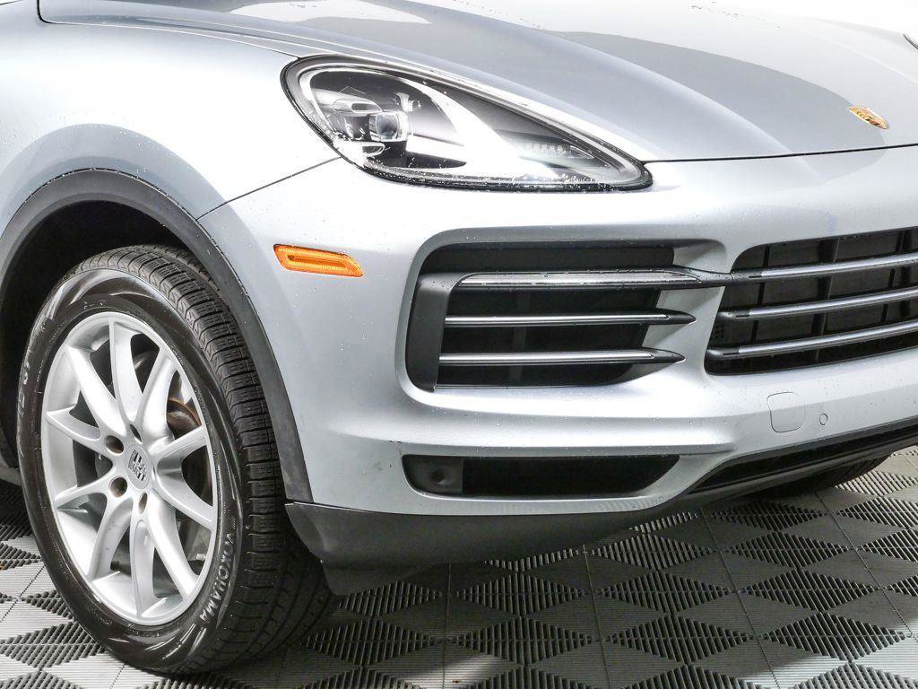 Certified 2022 Porsche Cayenne E-Hybrid AWD/4WD image 37