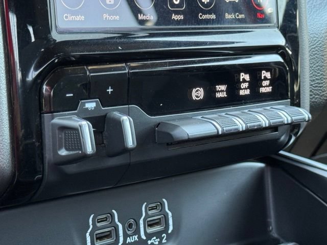 Used 2020 RAM 3500 Lone Star w/ Level 2 Equipment Group AWD/4WD image 21