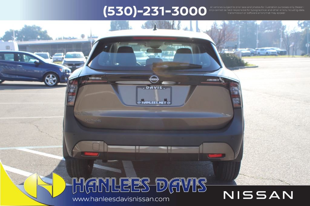 New 2026 Nissan Kicks S image 8