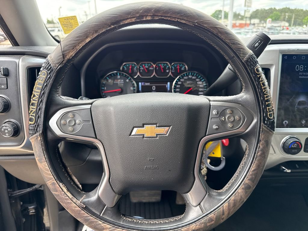 Used 2017 Chevrolet Silverado 1500 LT w/ All Star Edition AWD/4WD image 28
