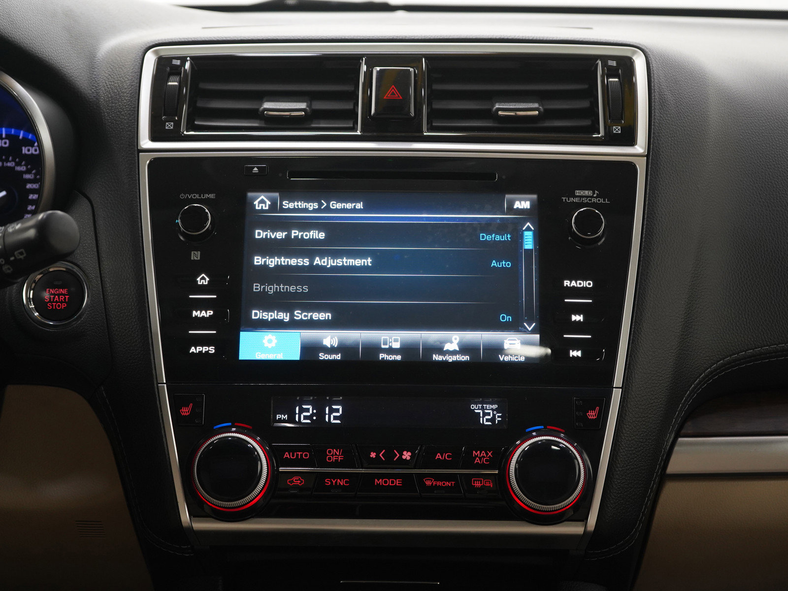 Used 2018 Subaru Outback 3.6R Limited image 16