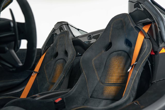 Used 2022 McLaren 765LT RWD image 17