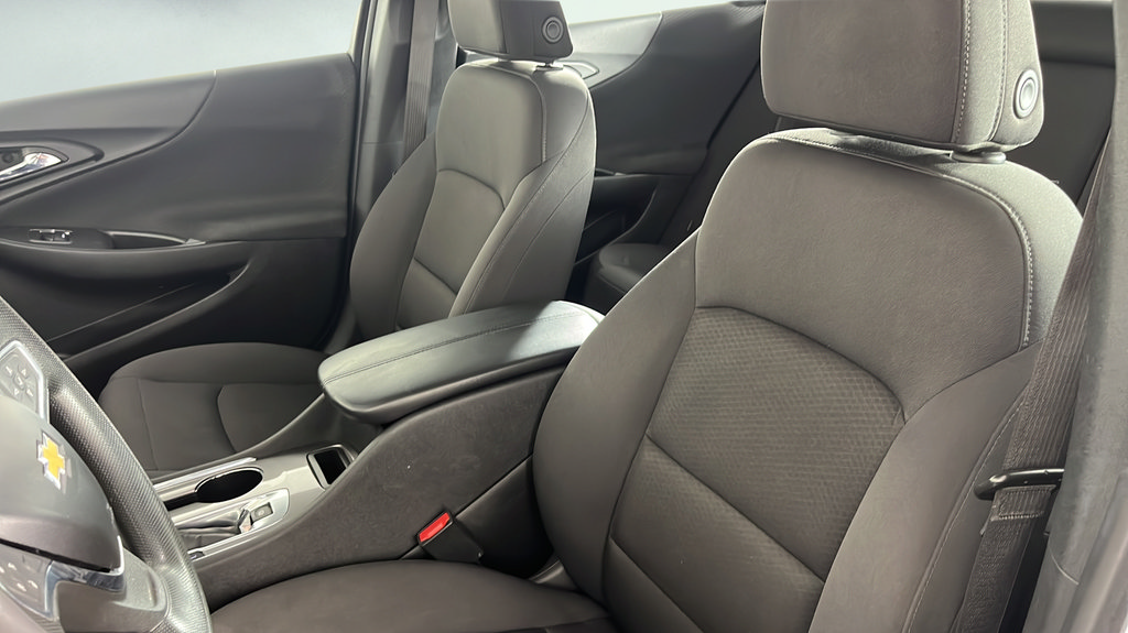 Used 2022 Chevrolet Malibu LT FWD image 36