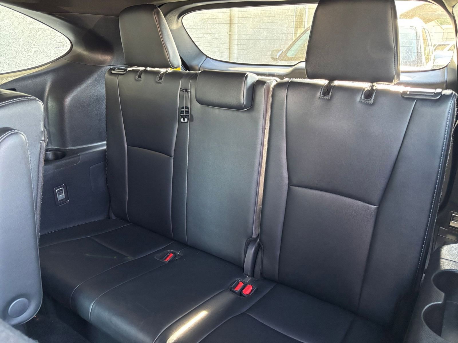 Used 2025 Toyota Highlander XSE AWD/4WD image 32