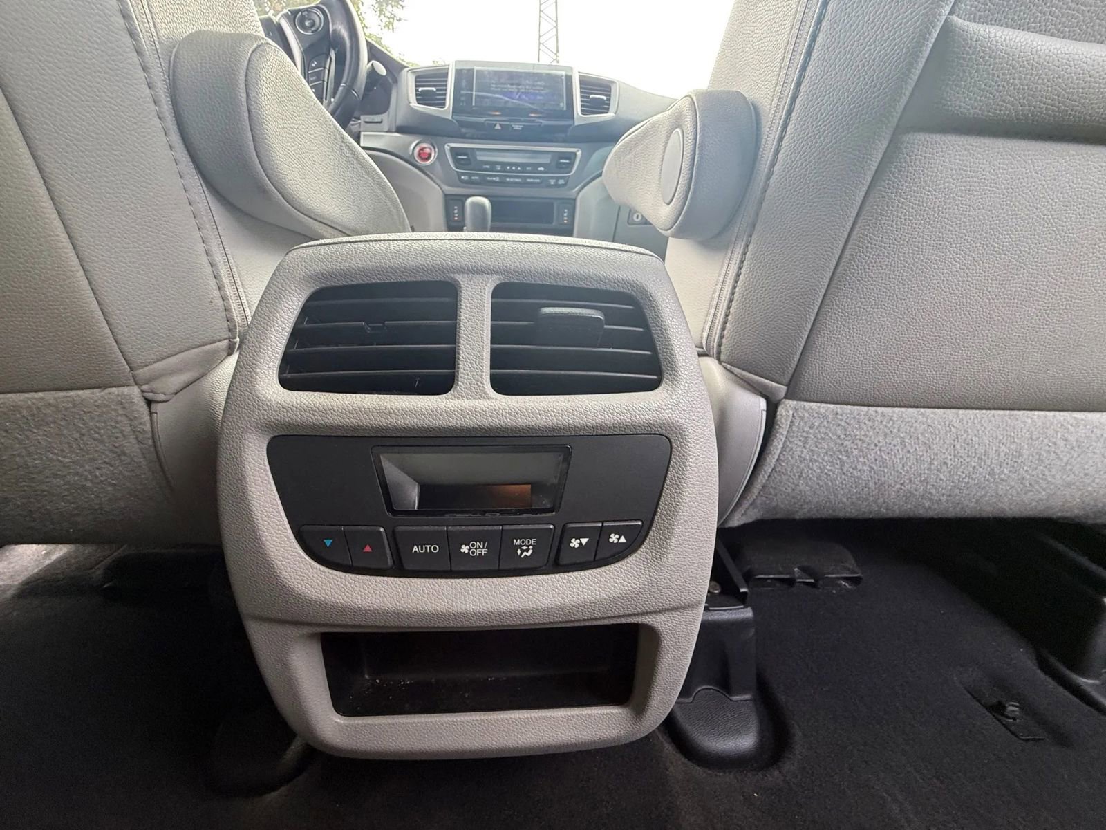 Used 2017 Honda Pilot EX-L image 27