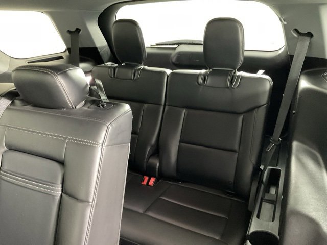 Used 2024 Ford Explorer XLT w/ Equipment Group 202A image 14