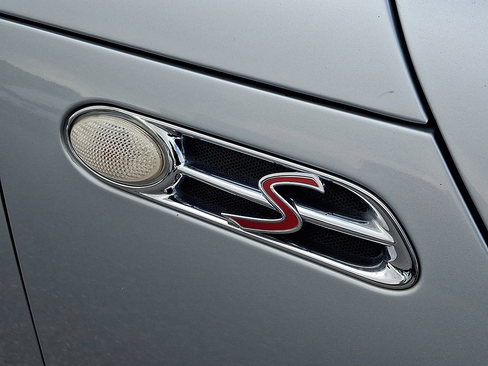 Used 2004 MINI Cooper S image 30
