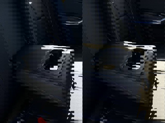 Used 2025 Jaguar F-PACE R-Dynamic S image 20