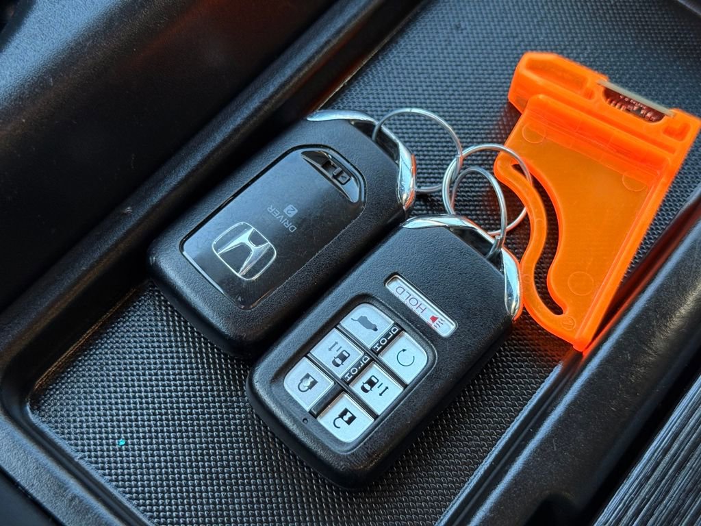 Used 2023 Honda Odyssey Sport image 37