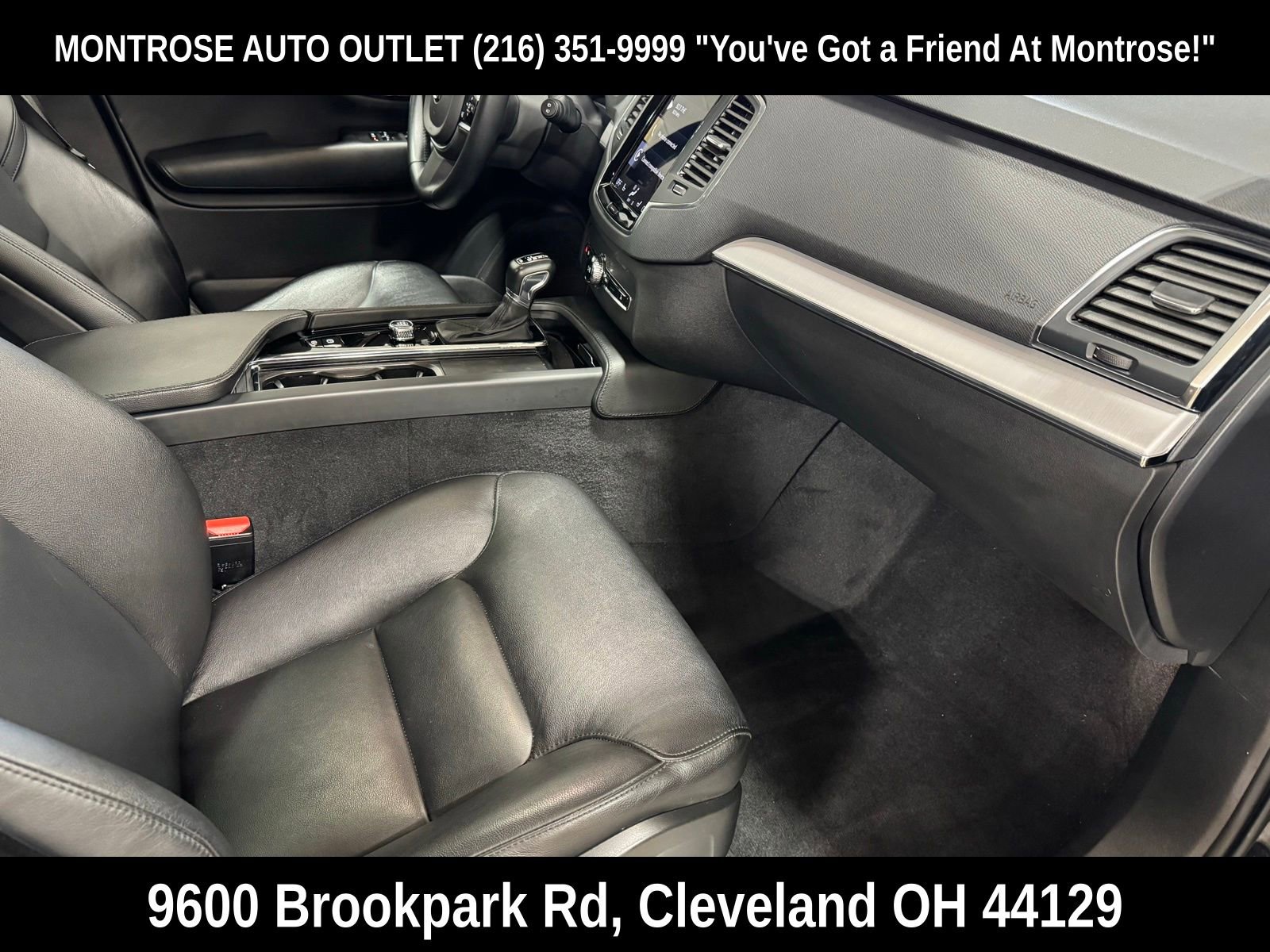 Used 2022 Volvo XC90 T5 Momentum image 48