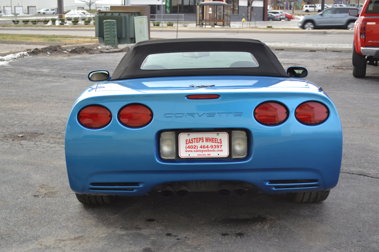 Used 2000 Chevrolet Corvette Convertible w/ Memory Pkg image 5