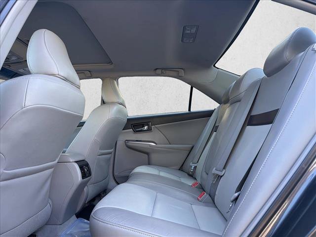 Used 2012 Toyota Camry XLE w/ Leather Pkg FWD image 22
