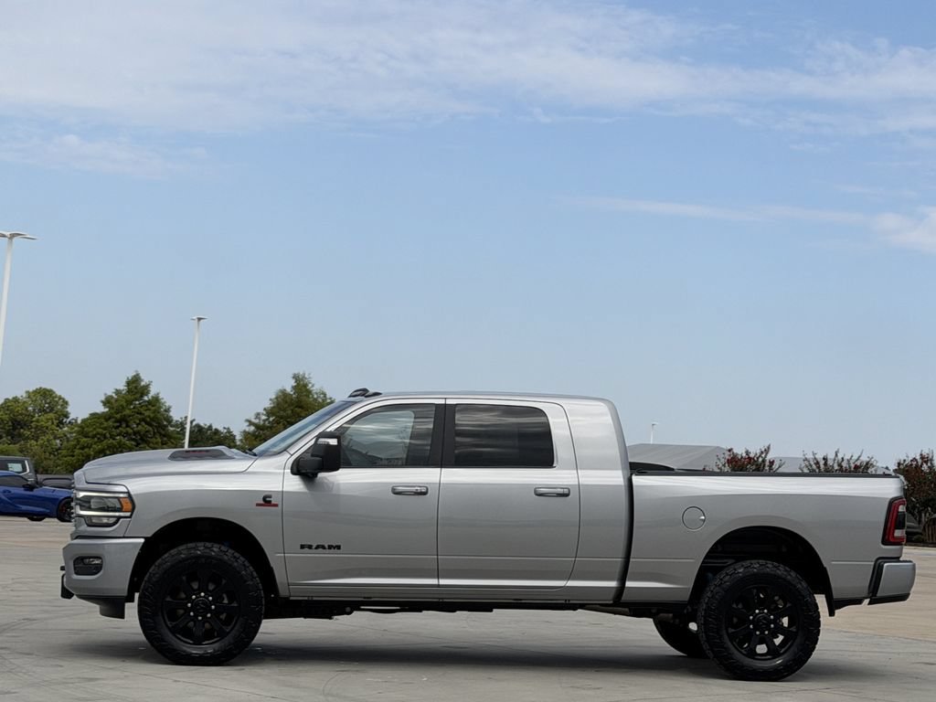Used 2023 RAM 2500 Laramie w/ Night Edition AWD/4WD image 3