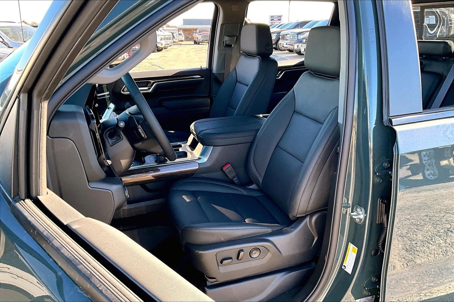 New 2026 Chevrolet Silverado 1500 LT Trail Boss w/ LT Trail Boss Premium Package image 9