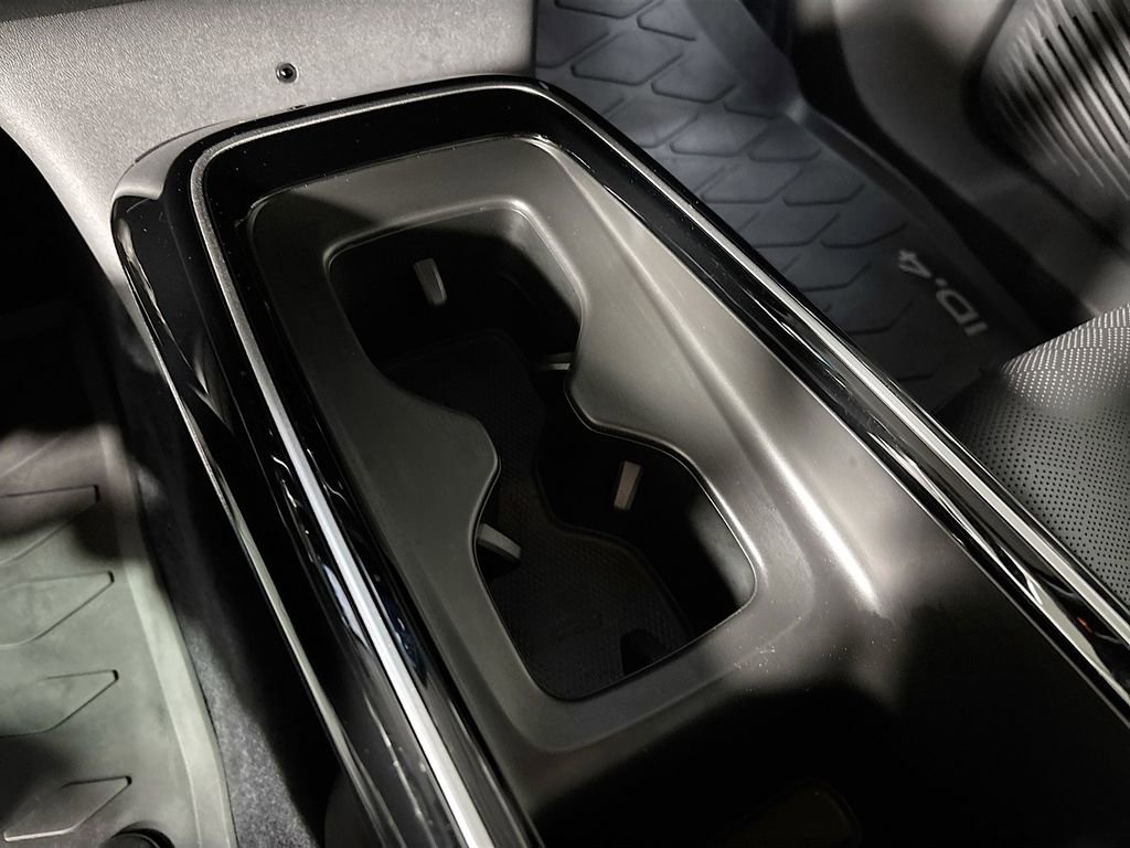 Used 2023 Volkswagen ID.4 Pro S AWD/4WD image 15