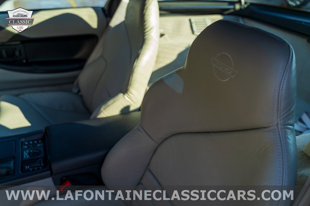 Used 1995 Chevrolet Corvette ZR1 image 90