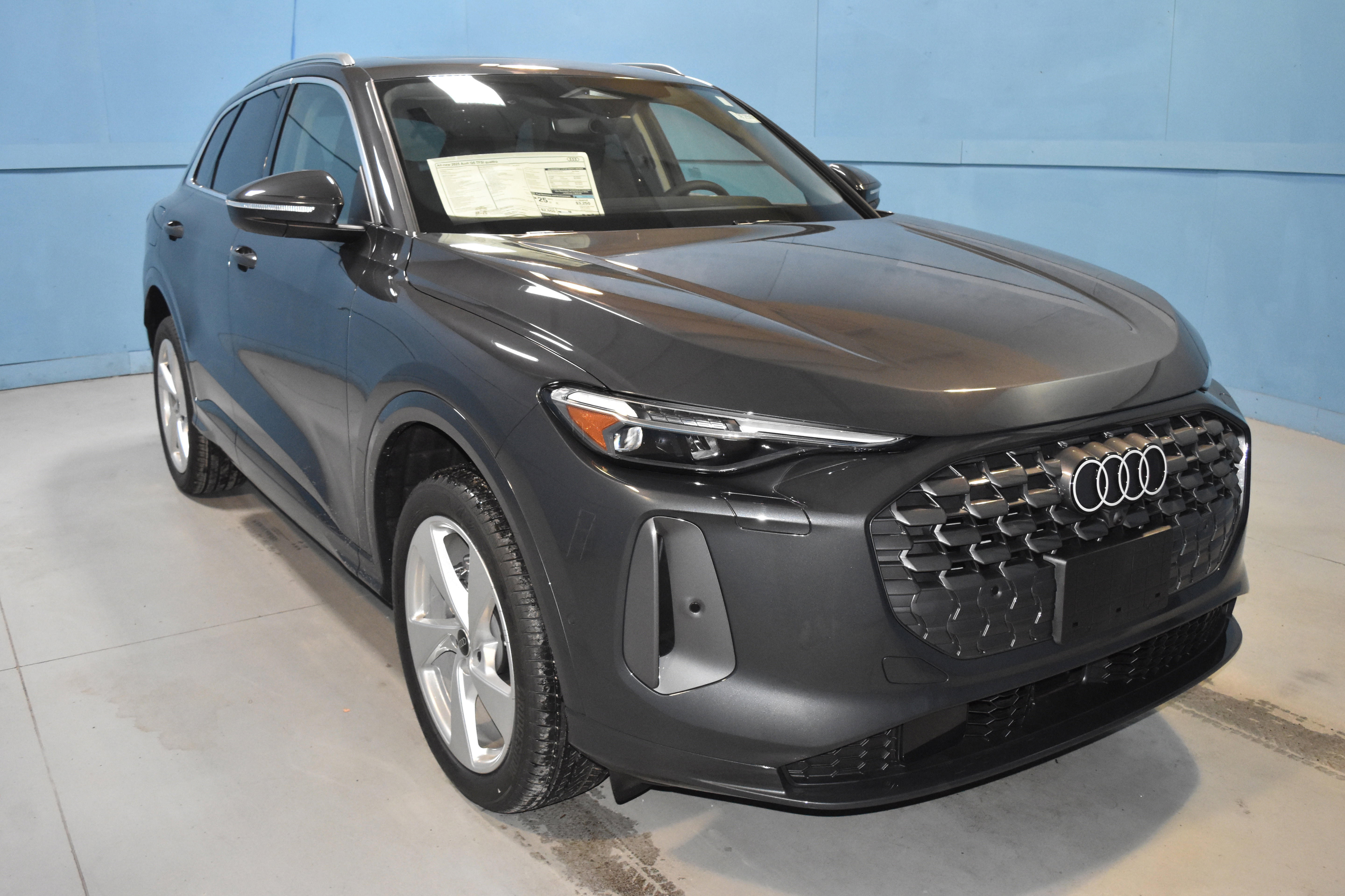 New 2025 Audi Q5 Premium Plus