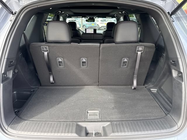 Used 2026 Honda Pilot Black Edition image 15