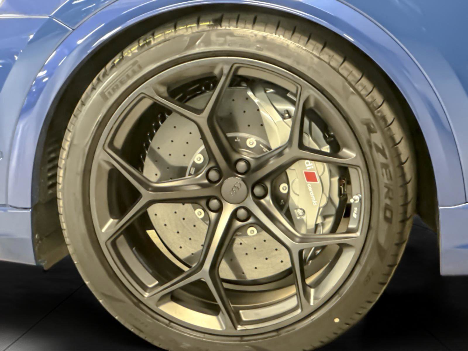 New 2026 Audi RS Q8 performance image 25