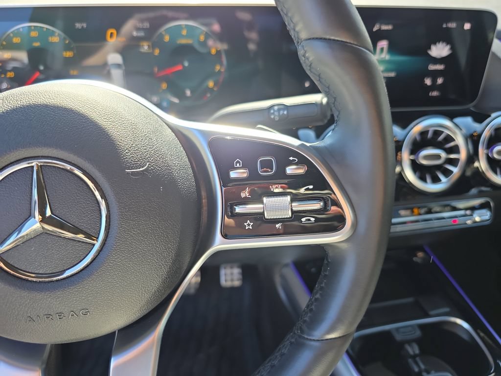 Used 2021 Mercedes-Benz GLA 250 4MATIC image 26