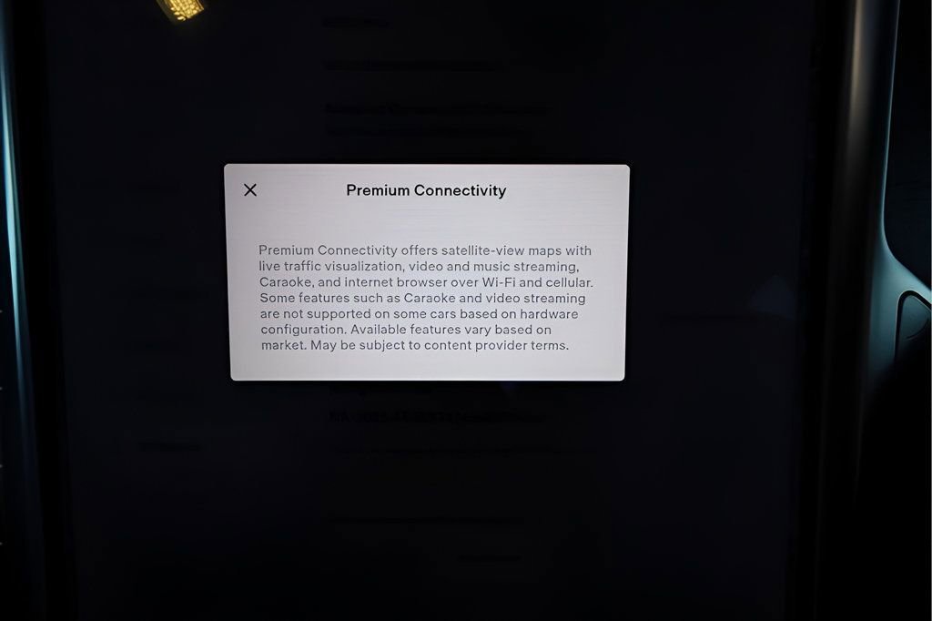 Used 2016 Tesla Model S P90D image 32