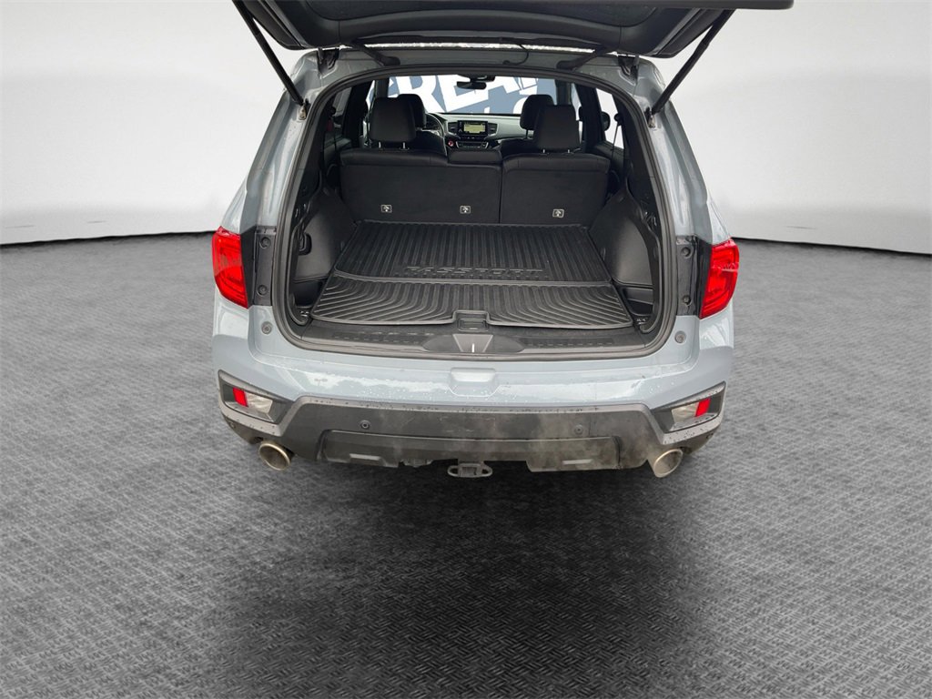 Used 2023 Honda Passport Elite image 25