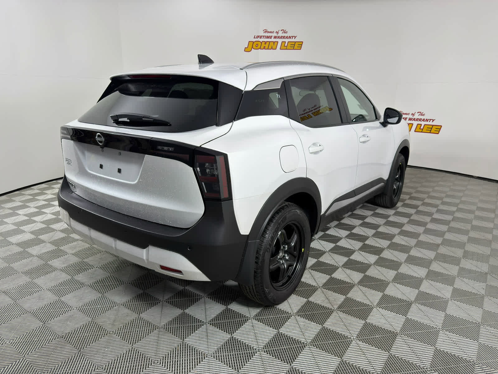 New 2026 Nissan Kicks SV w/ SV Premium Package image 6