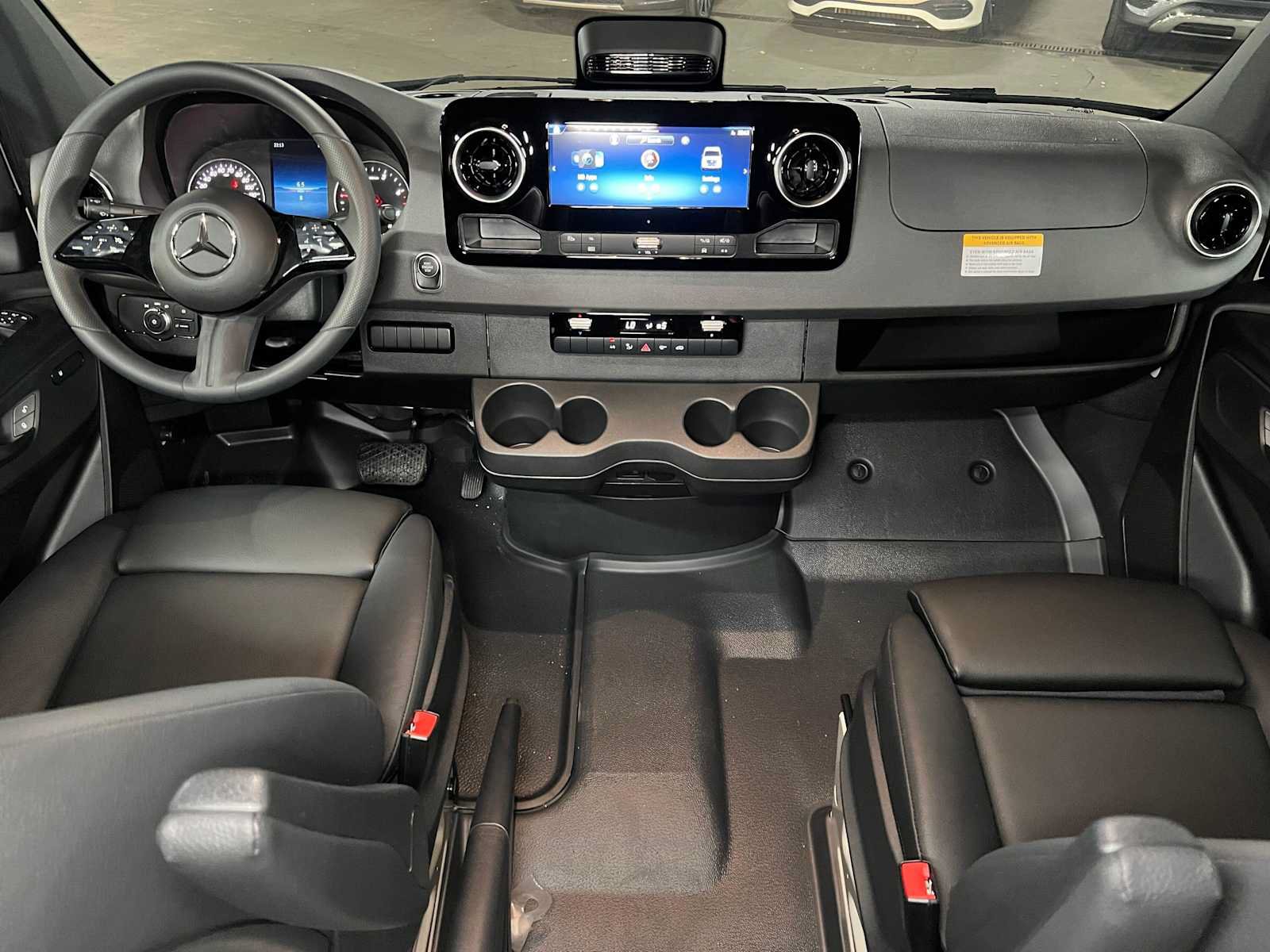 New 2025 Mercedes-Benz Sprinter 2500 image 38
