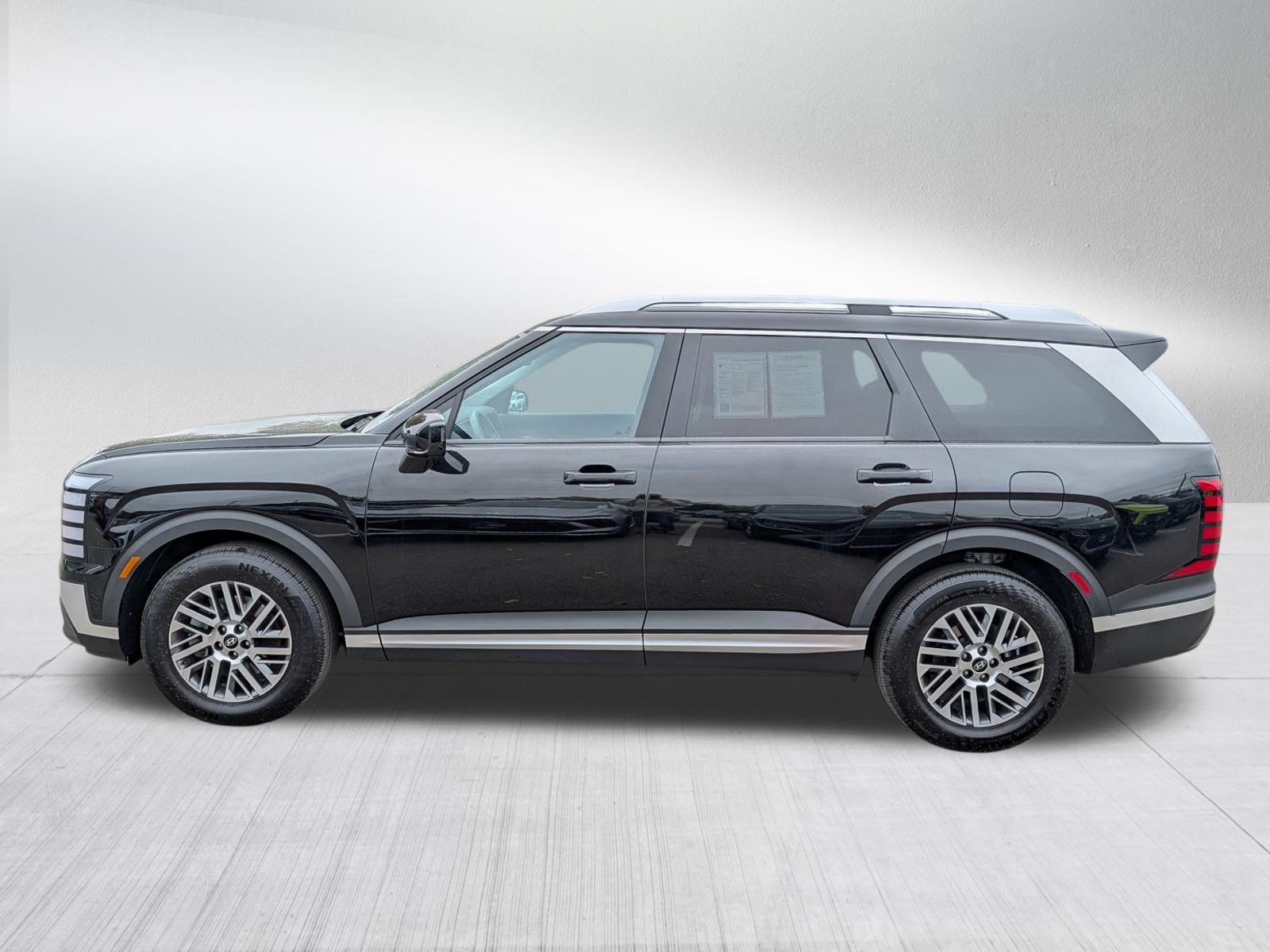 Certified 2026 Hyundai Palisade SEL AWD/4WD image 4