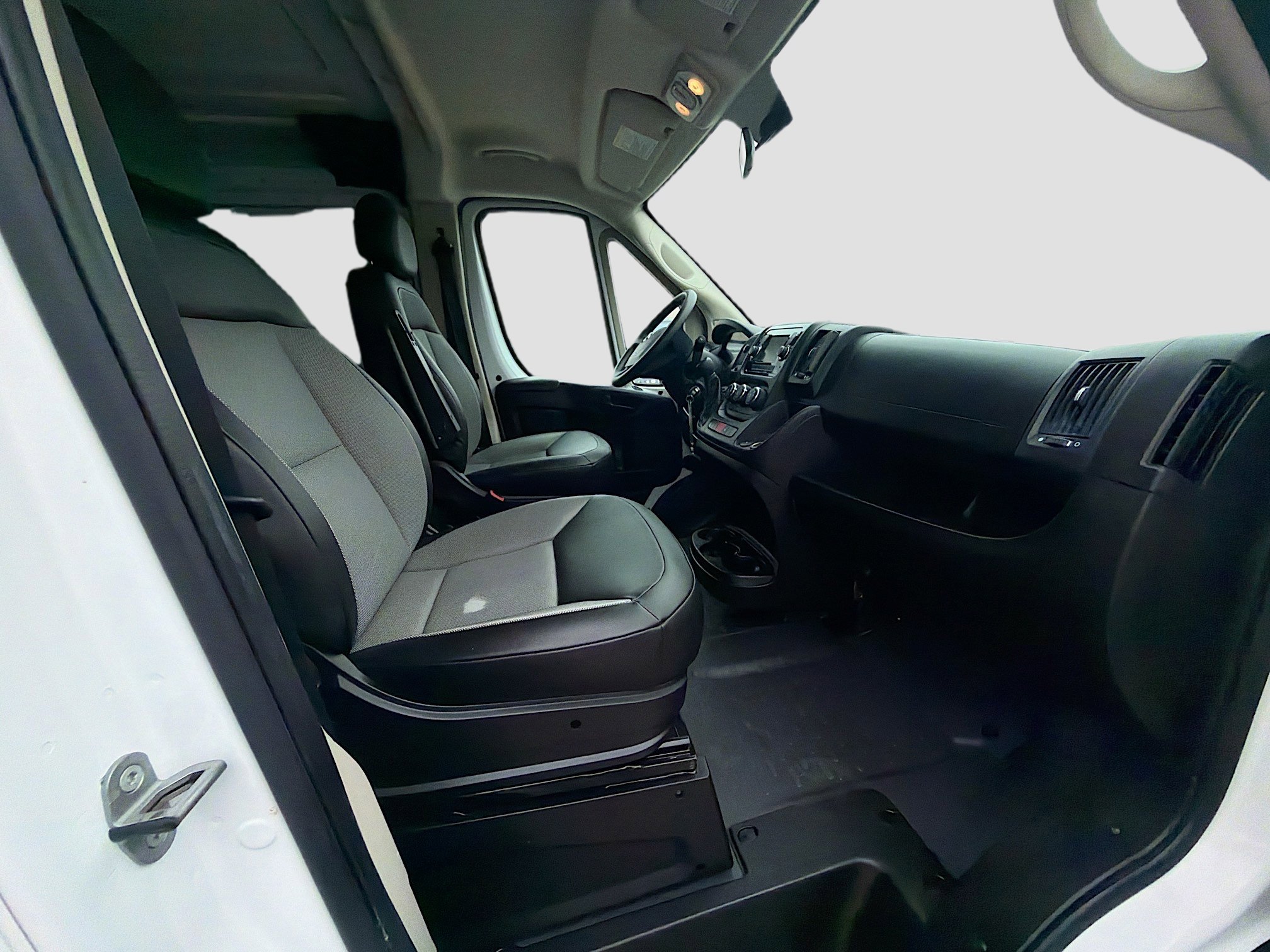 Used 2021 RAM ProMaster 1500 image 28
