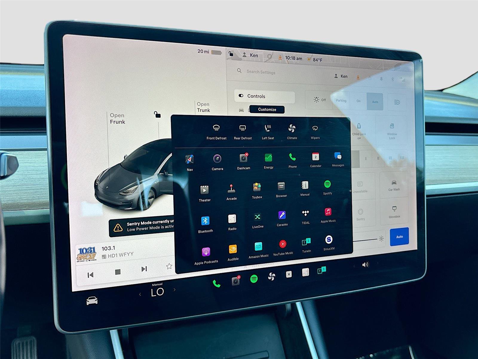 Used 2018 Tesla Model 3 Long Range RWD image 15