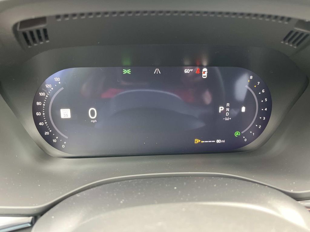 New 2026 Volvo XC60 B5 Core w/ Climate Package image 34