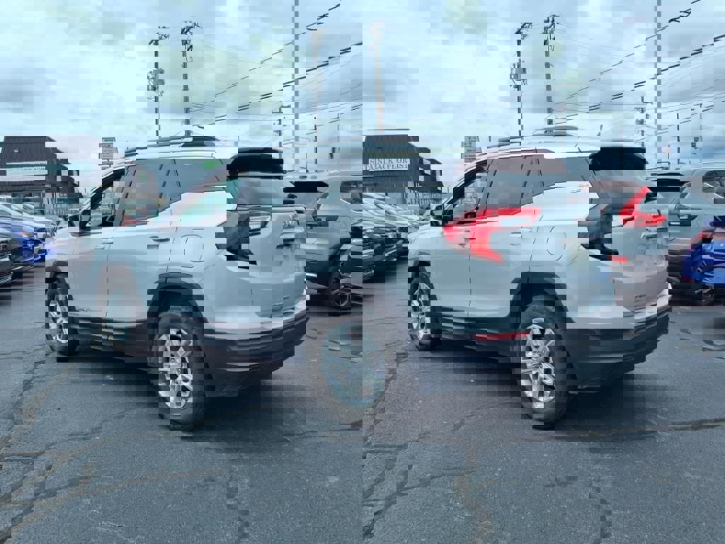 Used 2022 GMC Terrain SLE w/ Driver Convenience Package image 23