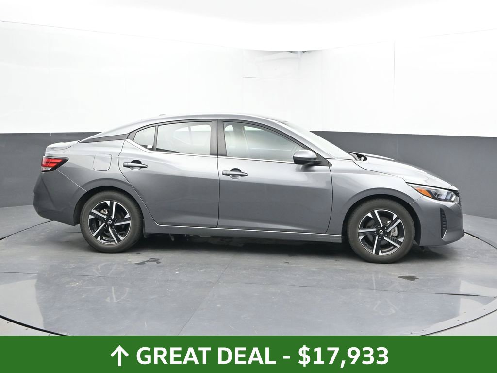 Used 2024 Nissan Sentra SV FWD image 5