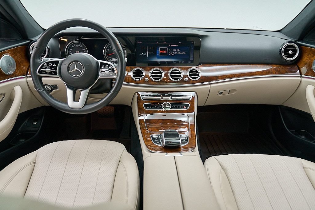 Used 2019 Mercedes-Benz E 450 4MATIC Wagon image 31