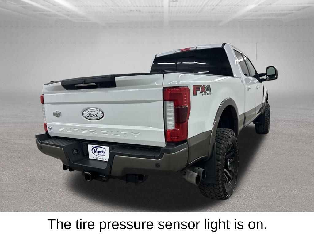 Used 2017 Ford F350 King Ranch w/ FX4 Off-Road Package AWD/4WD image 14